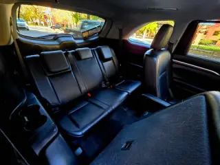 2016 Toyota Highlander Limited Platinum