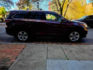 2016 Toyota Highlander Limited Platinum