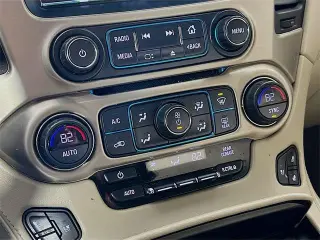 GMC Yukon 2020 4x4 Denali SUV de 4 puertas