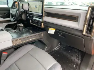 2024 GMC HUMMER EV Pickup