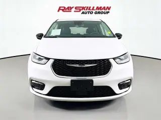 Chrysler Pacifica 2024 Touring L Furgoneta de 4 puertas