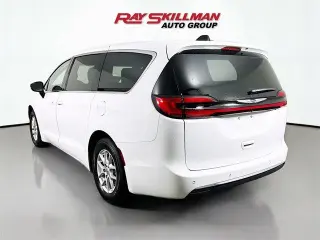 Chrysler Pacifica 2024 Touring L Furgoneta de 4 puertas