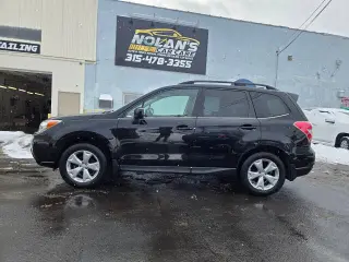 2016 Subaru Forester
2.5i Limited