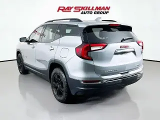 GMC Terrain 2023 AWD AT4 SUV de 4 puertas