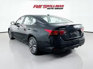 Nissan Altima 2025 2.5 SV 4dr Sedan
