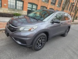 2016 Honda CR-V
SE