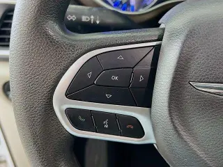 Chrysler Pacifica 2018 Touring Plus 4dr Mini-Van