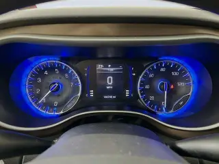 Chrysler Pacifica 2018 Touring Plus 4dr Mini-Van