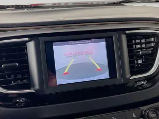 Chrysler Pacifica 2018 Touring Plus 4dr Mini-Van