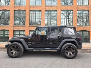 2016 Jeep Wrangler Unlimited
Sport S
