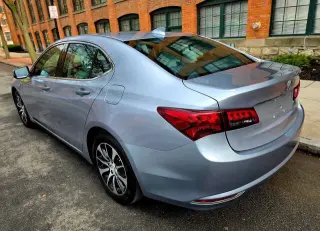 2015 Acura TLX
w/Tech