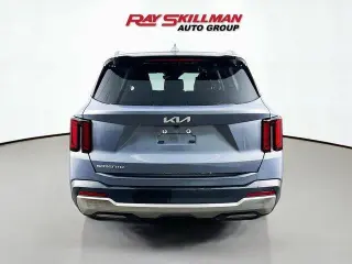 Kia Sorento 2024 S 4dr SUV