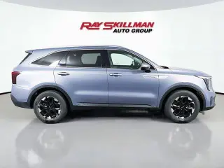 Kia Sorento 2024 S 4dr SUV