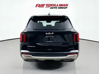 Kia Sorento 2024 S 4dr SUV