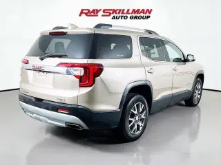 GMC Acadia 2022 4x4 SLT 4dr SUV