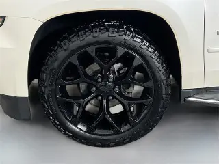 Chevrolet Tahoe 2015 4x4 LTZ 4dr SUV