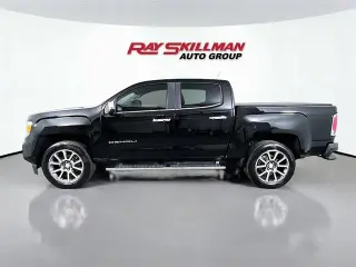 GMC Canyon 2021 4x4 Denali 4dr Crew Cab 5 ft. SB