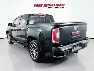GMC Canyon 2021 4x4 Denali 4dr Crew Cab 5 ft. SB