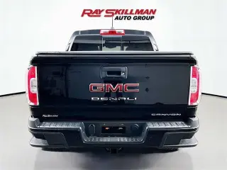 GMC Canyon 2021 4x4 Denali 4dr Crew Cab 5 ft. SB