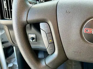 GMC Savana 2024 2500 3dr Cargo Van