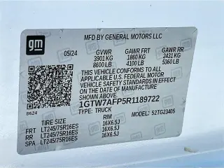 GMC Savana 2024 2500 3dr Cargo Van