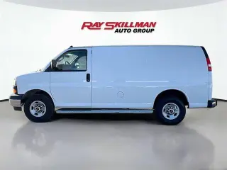 GMC Savana 2024 2500 3dr Cargo Van
