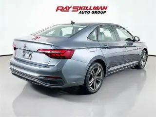 Volkswagen Jetta 2024 SE 4dr Sedan