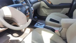 2010 Hyundai Elantra Blue