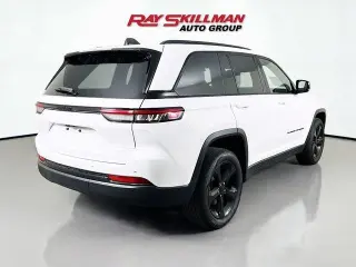 Jeep Grand Cherokee 2024 4x2 Altitude 4dr SUV