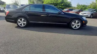 2010 Mercedes-Benz S-Class S 550 4MATIC