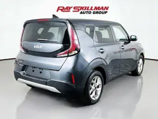 Kia Soul 2023 LX 4dr Crossover