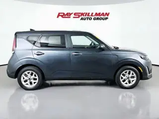 Kia Soul 2023 LX 4dr Crossover