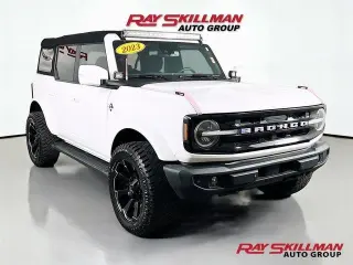 Ford Bronco 2023 4x4 Outer Banks 4dr SUV