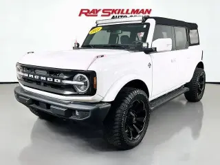 Ford Bronco 2023 4x4 Outer Banks 4dr SUV