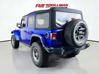 Jeep Wrangler Unlimited 2018 4x4 Sport 4dr SUV (midyear release)