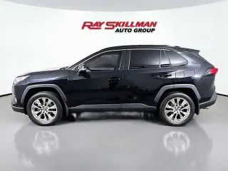 Toyota RAV4 2021 AWD XLE Premium 4dr SUV