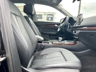 2018 Audi Q5 2.0T quattro Premium Plus