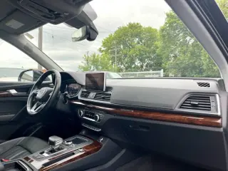 2018 Audi Q5 2.0T quattro Premium Plus
