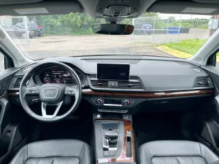 2018 Audi Q5 2.0T quattro Premium Plus