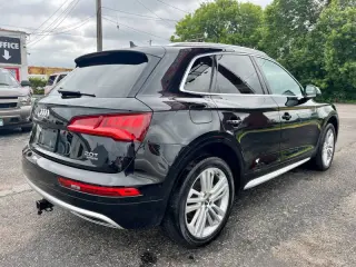 2018 Audi Q5 2.0T quattro Premium Plus