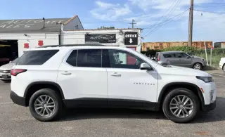 2023 Chevrolet Traverse LT