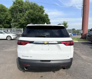 2023 Chevrolet Traverse LT