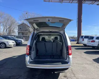 2010 Chrysler Town and Country Touring