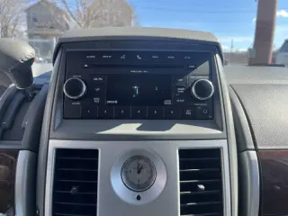 2010 Chrysler Town and Country Touring