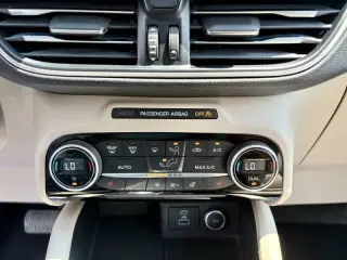 2021 Ford Escape Hybrid SEL