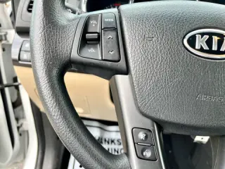 2011 Kia Sorento LX