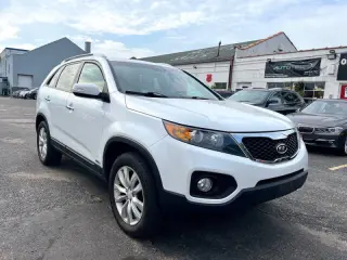 2011 Kia Sorento LX