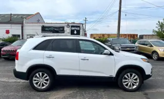 2011 Kia Sorento LX
