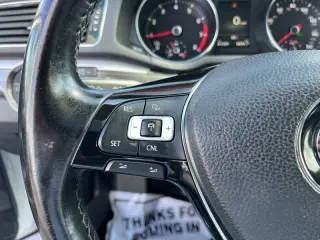 2017 Volkswagen Passat 1.8T SE
