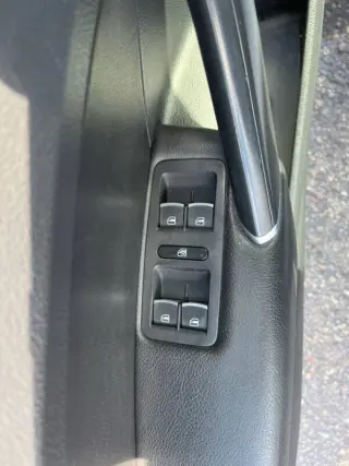 2017 Volkswagen Passat 1.8T SE